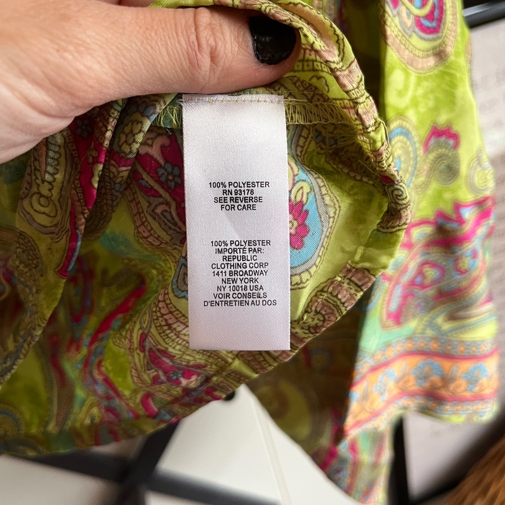 Paisley Print Green and Pink Women's Top - Picture 5 of 8